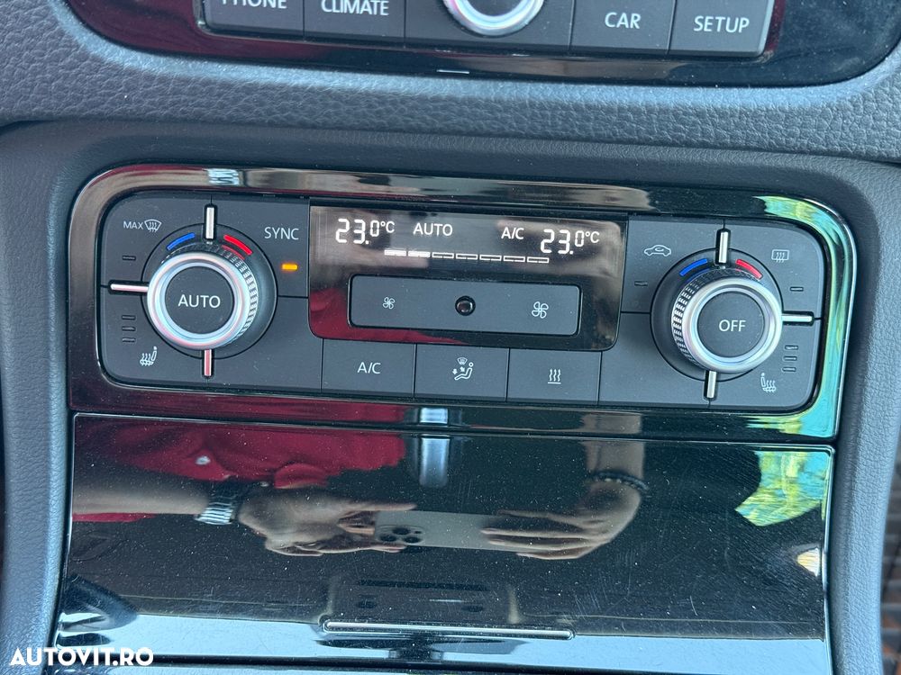 Volkswagen Touareg V6 TDI BMT Supreme Plus - 27