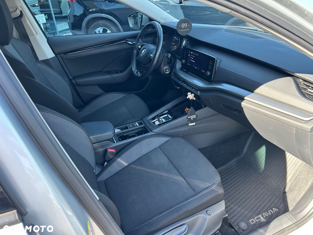 Skoda Octavia 1.5 TSI ACT Ambition DSG - 11