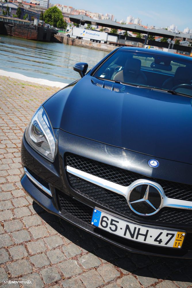 Mercedes-Benz SL 350 Standard - 24