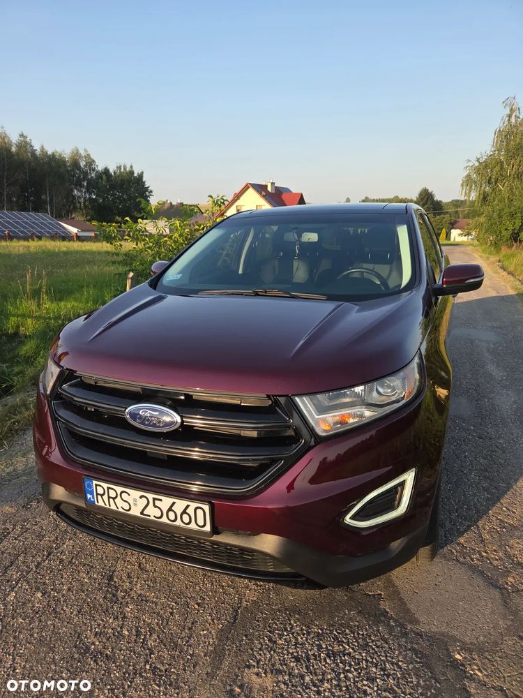 Ford Edge - 4