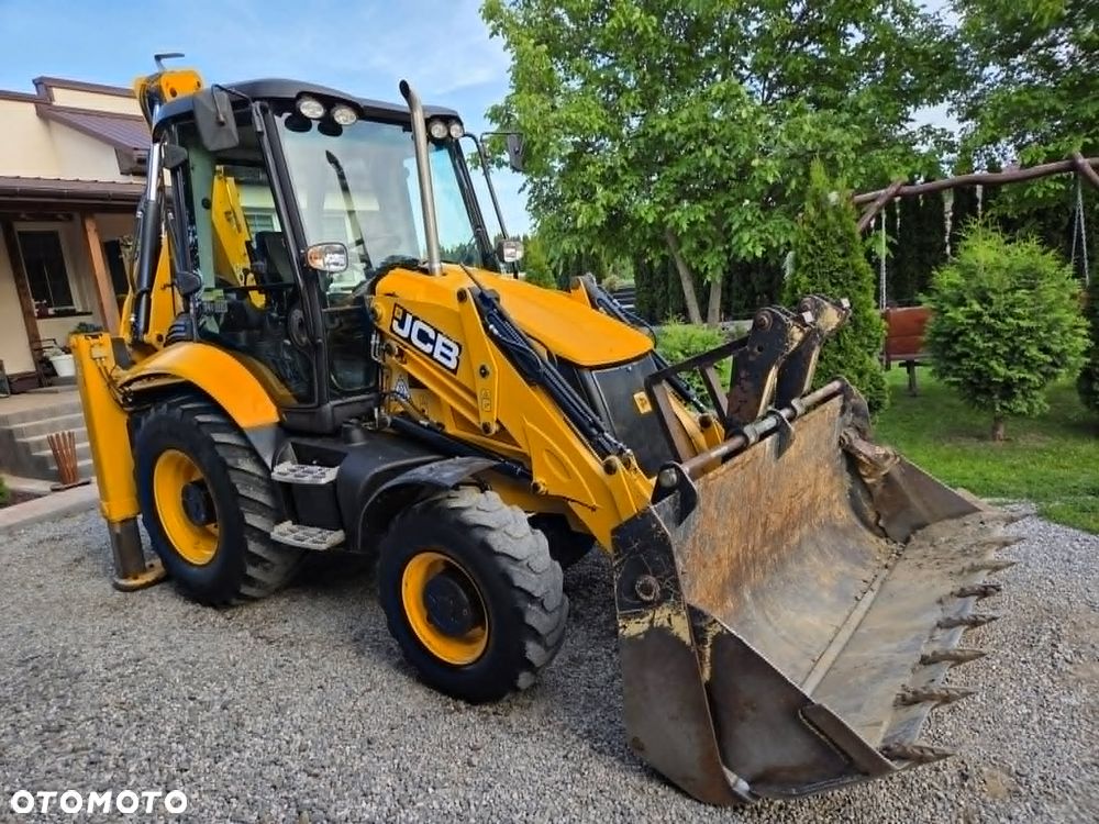 JCB 3CX - 7