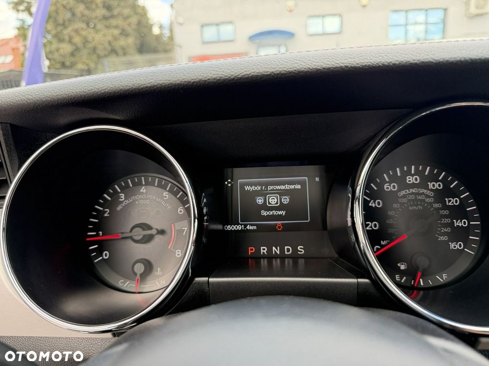 Ford Mustang - 24