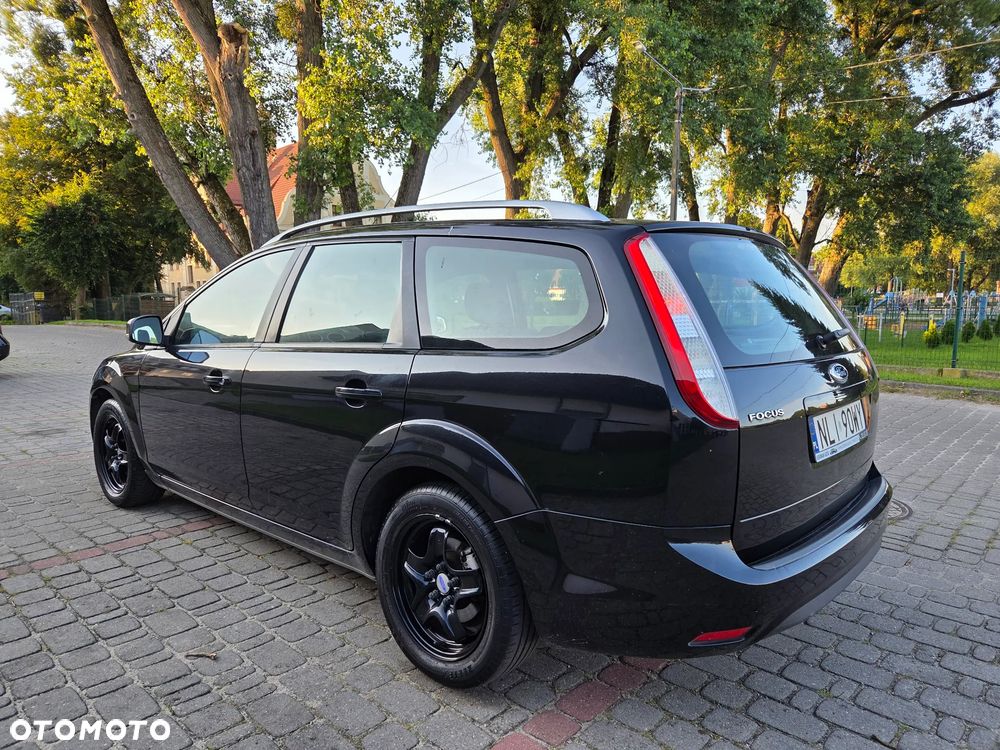Ford Focus 1.6 16V Black Magic - 4