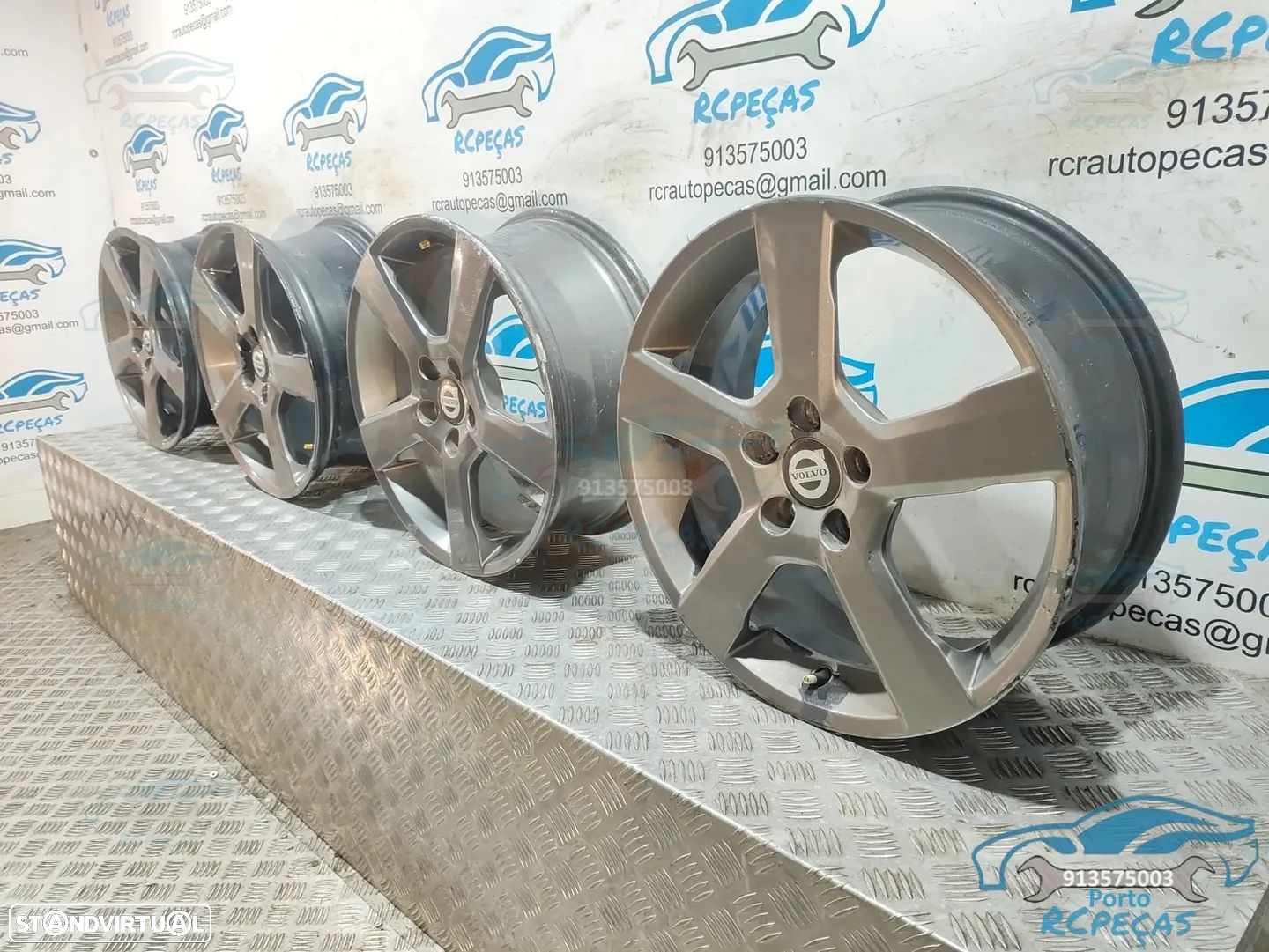 Conjunto Jantes 17" Volvo C30 - 31290177 - 7J | ET52,5 | 5x108 - Originais | Jante | 5 x 108 | 17 Polegadas | V50 | S40 | V40 | S60 | V60 - 1
