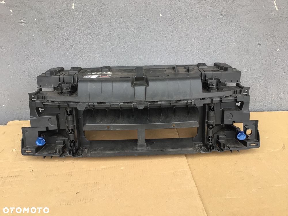 Kierownica powietrza Wlot Pas Przedni Smart Fortwo lll 3 lift