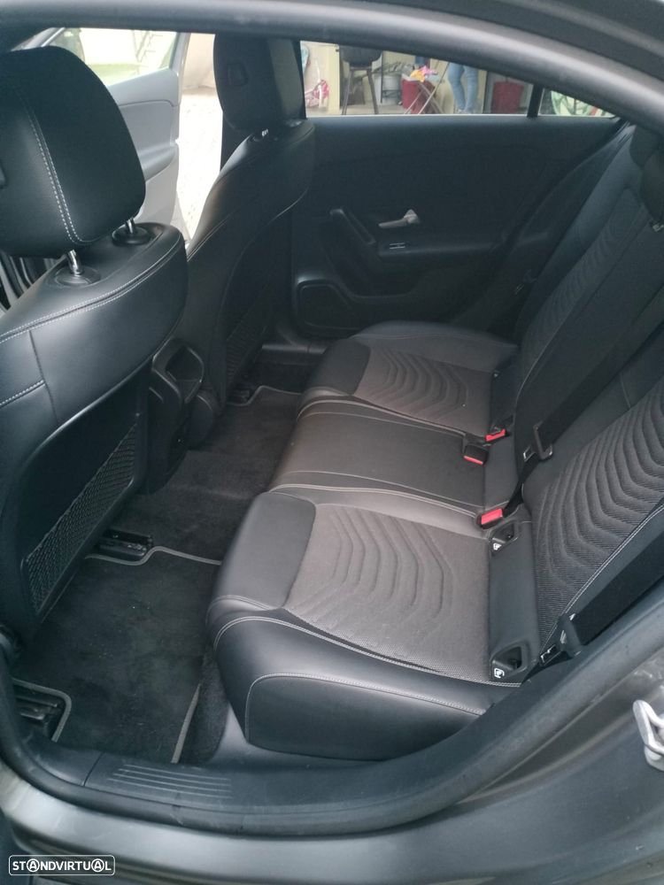 Mercedes-Benz A 250 Limousine e - 14