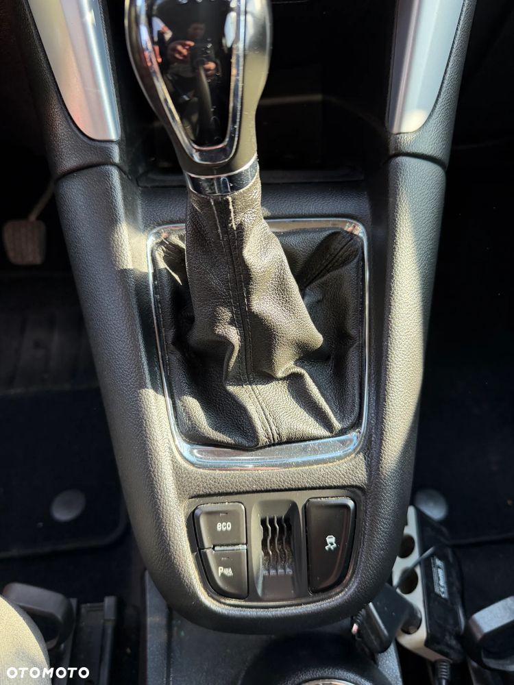 Opel Zafira 1.6 D (CDTi ecoFLEX) Start/Stop ON - 15