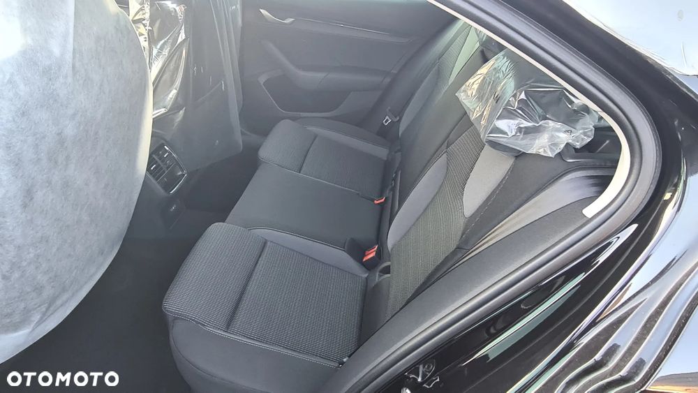Skoda Octavia 1.5 TSI mHEV Drive Selection DSG - 7