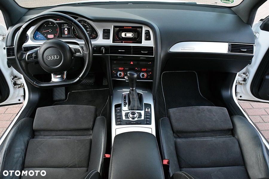 Audi A6 Avant 2.7 TDI DPF quattro tiptronic - 39