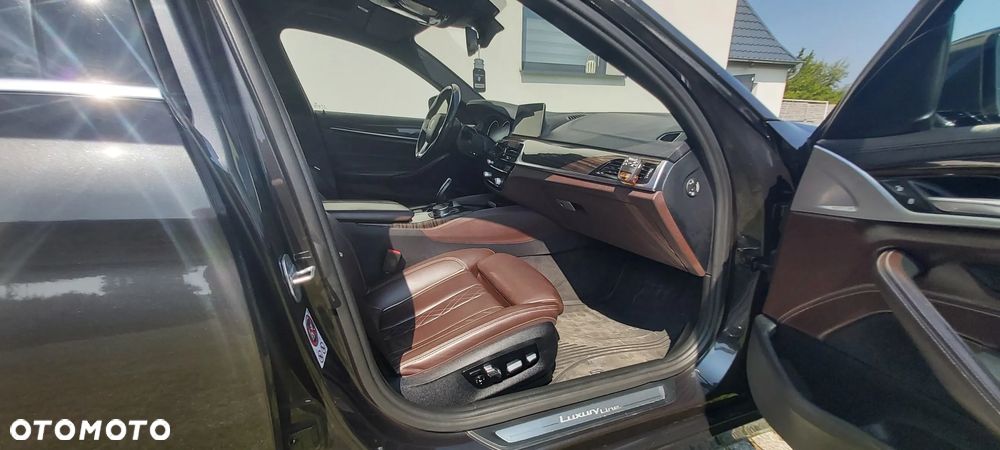 BMW Seria 5 520d Luxury Line - 18