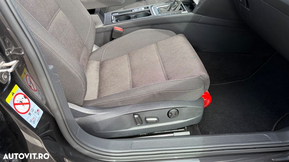 Volkswagen Passat - 18