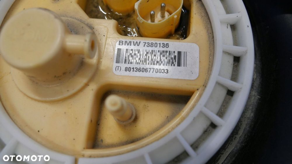 zbiornik bak pompka paliwa bmw f15 f16 3.0d 4.0d - 12