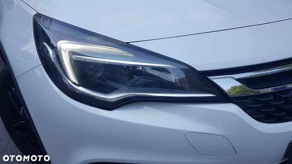 Opel Astra 1.4 T Dynamic - 30