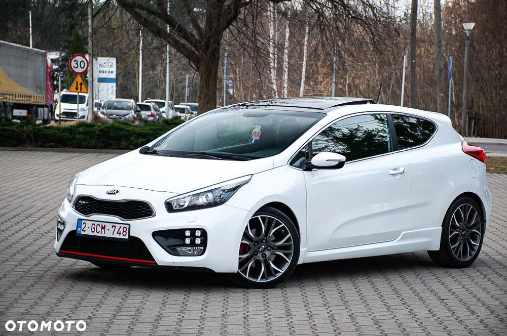 Kia Ceed Cee'd 1.6 T-GDI GT - 16