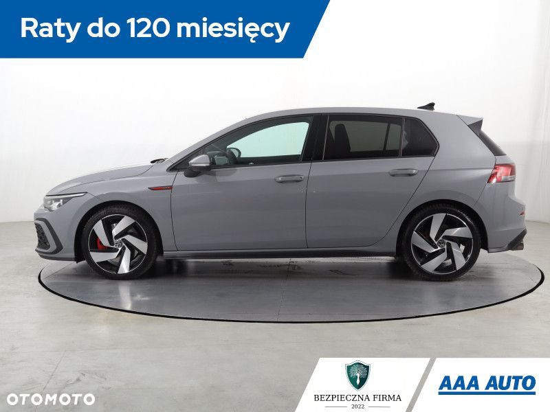 Volkswagen Golf - 4