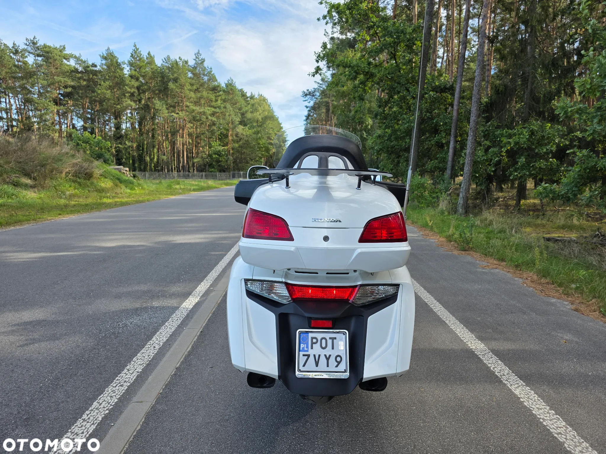 Honda GL - 5