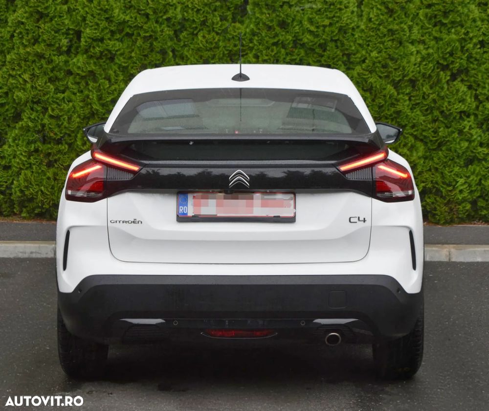 Citroën C4 BlueHDi 130 Stop&Start EAT8 SHINE - 9