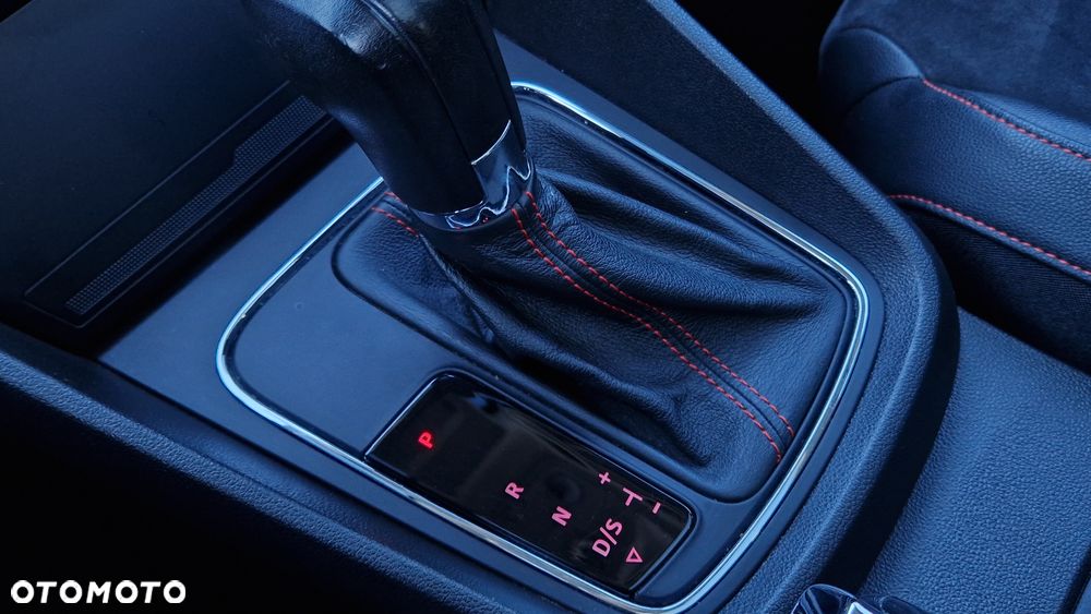 Seat Leon 2.0 TDI DPF Start&Stop DSG FR - 37