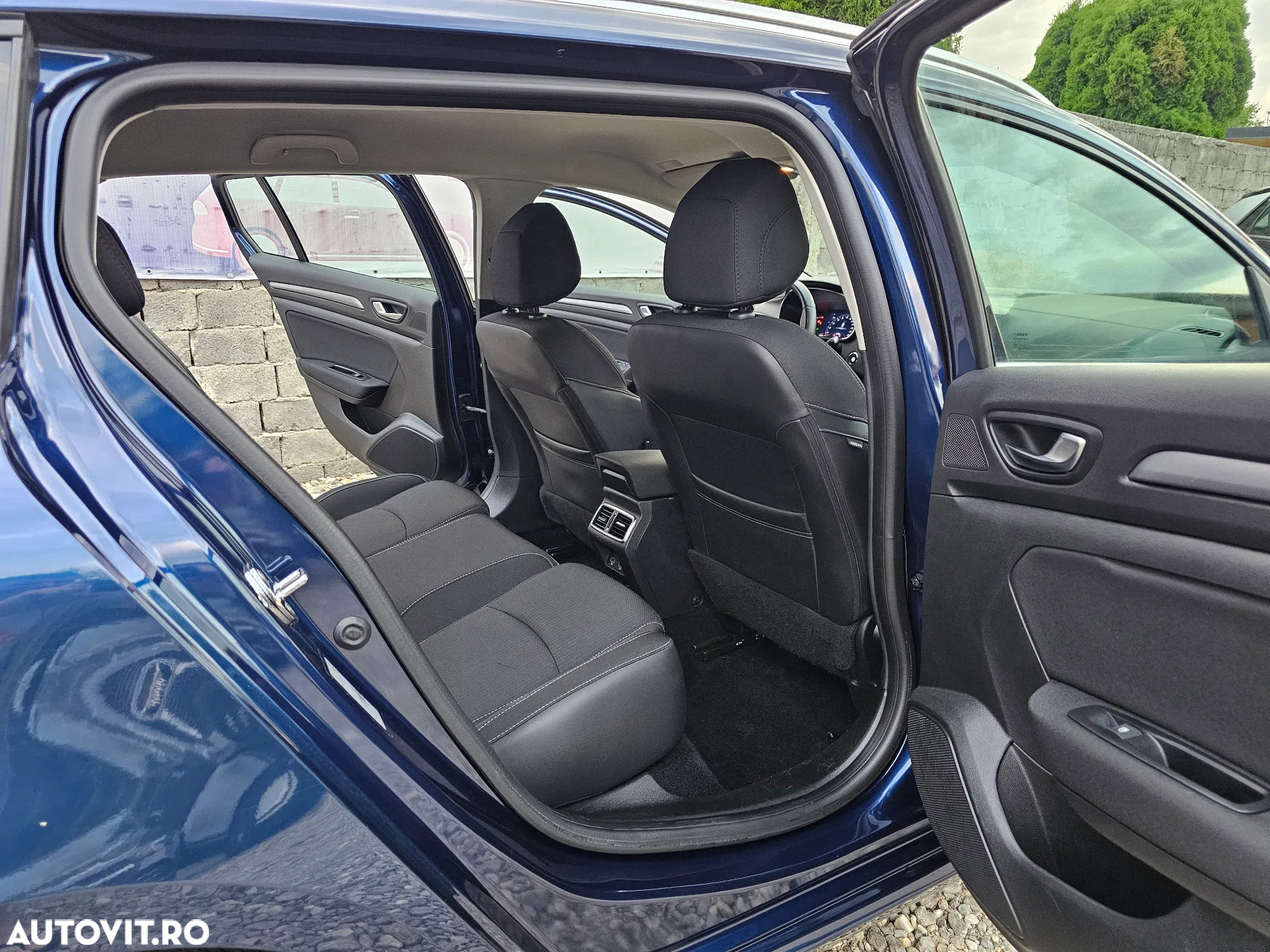 Renault Megane - 30