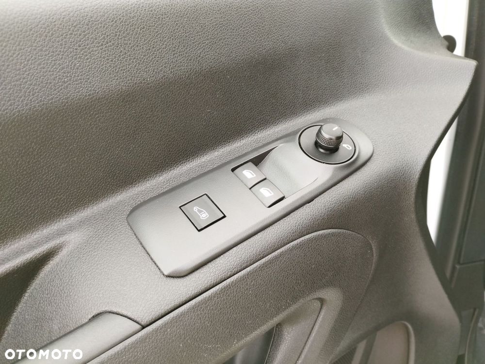 Toyota PROACE CITY - 13