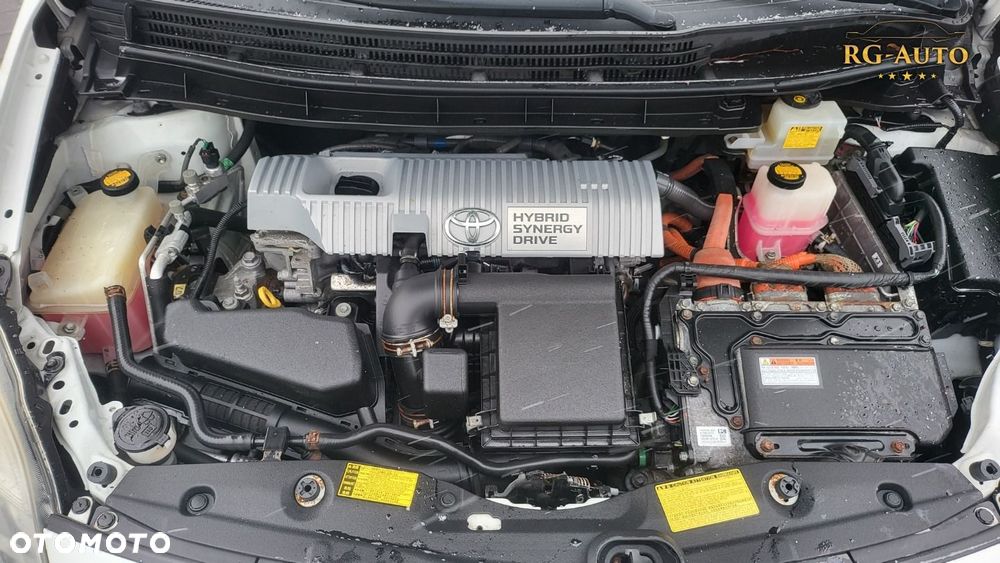 Toyota Prius - 28