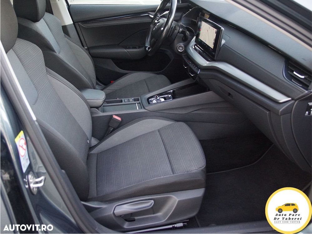Skoda Octavia 2.0 TDI DSG Exclusive Plus - 27