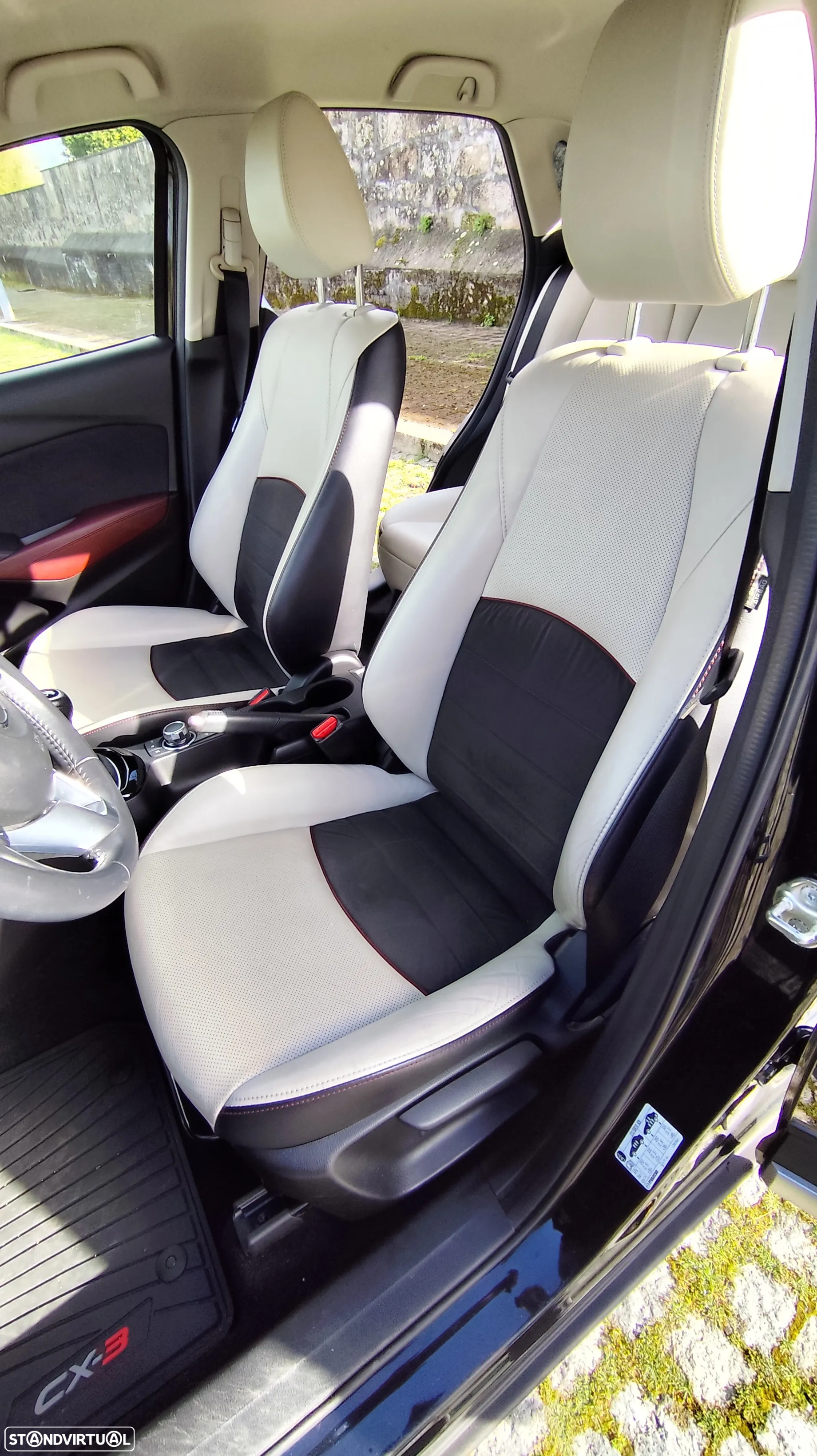 Mazda CX-3 1.5 Sky.Excellence HT Leather White Navi - 10