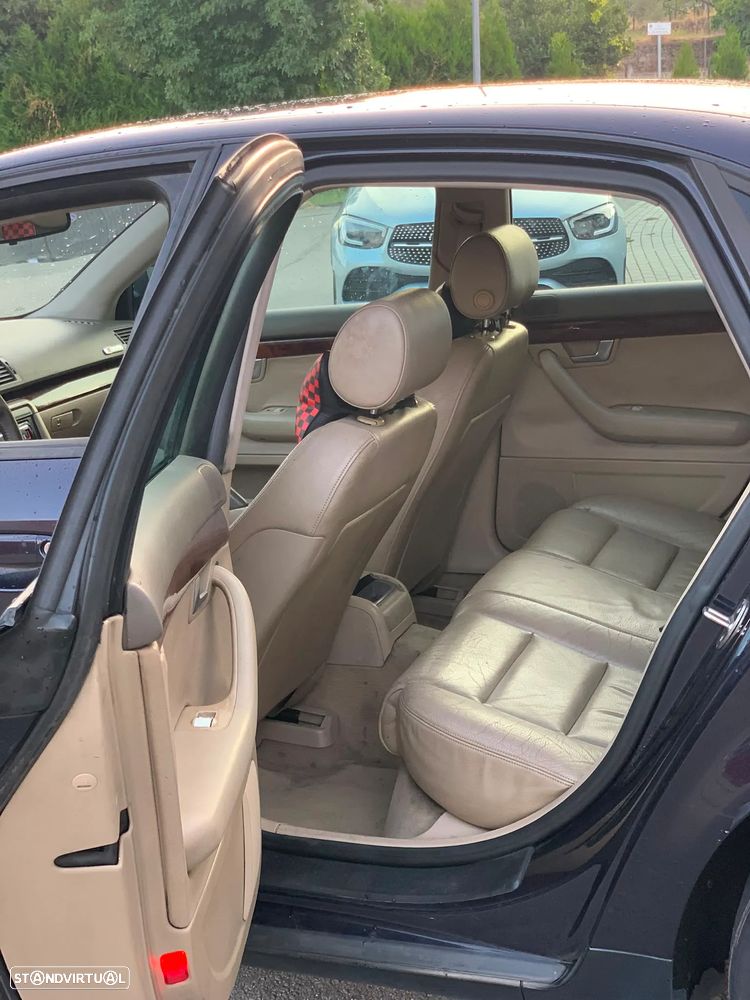 Audi A4 1.9 TDI m6 S-Line - 7