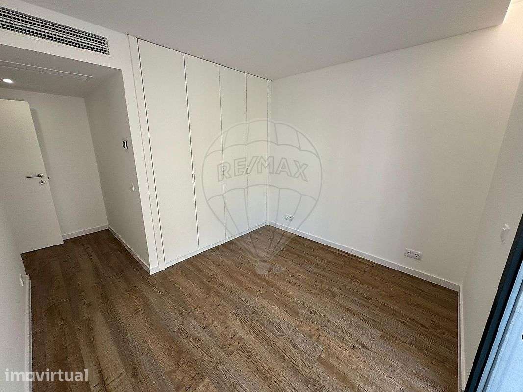 Apartamento T2 para arrendamento - Grande imagem: 5/12