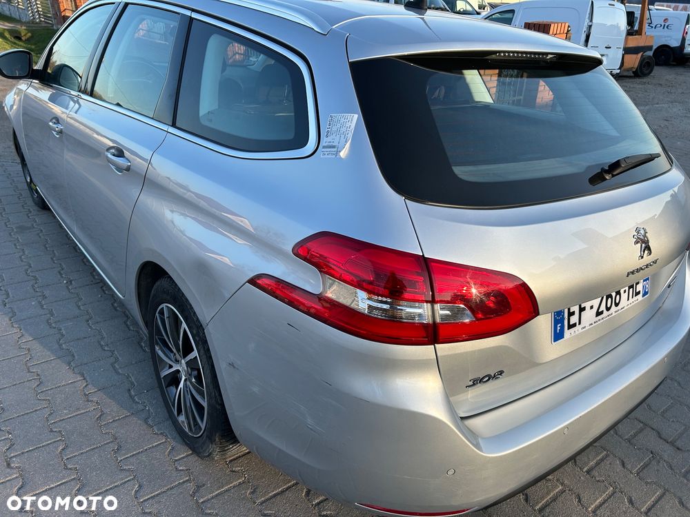Peugeot 308 - 4