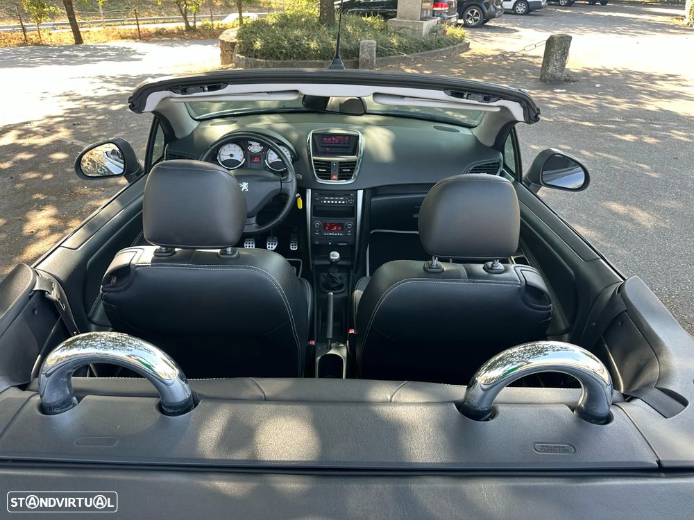 Peugeot 207 CC 120 VTi RC-Line - 10