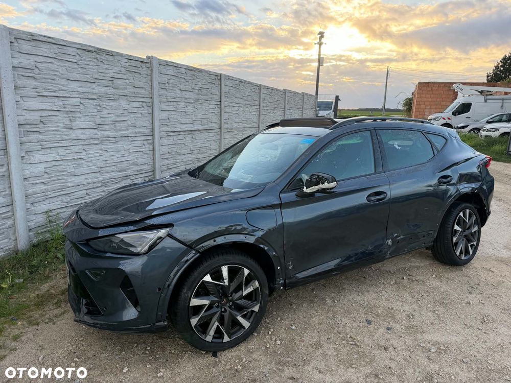 Cupra Formentor 1.5 e-Hybrid DSG VZ - 35