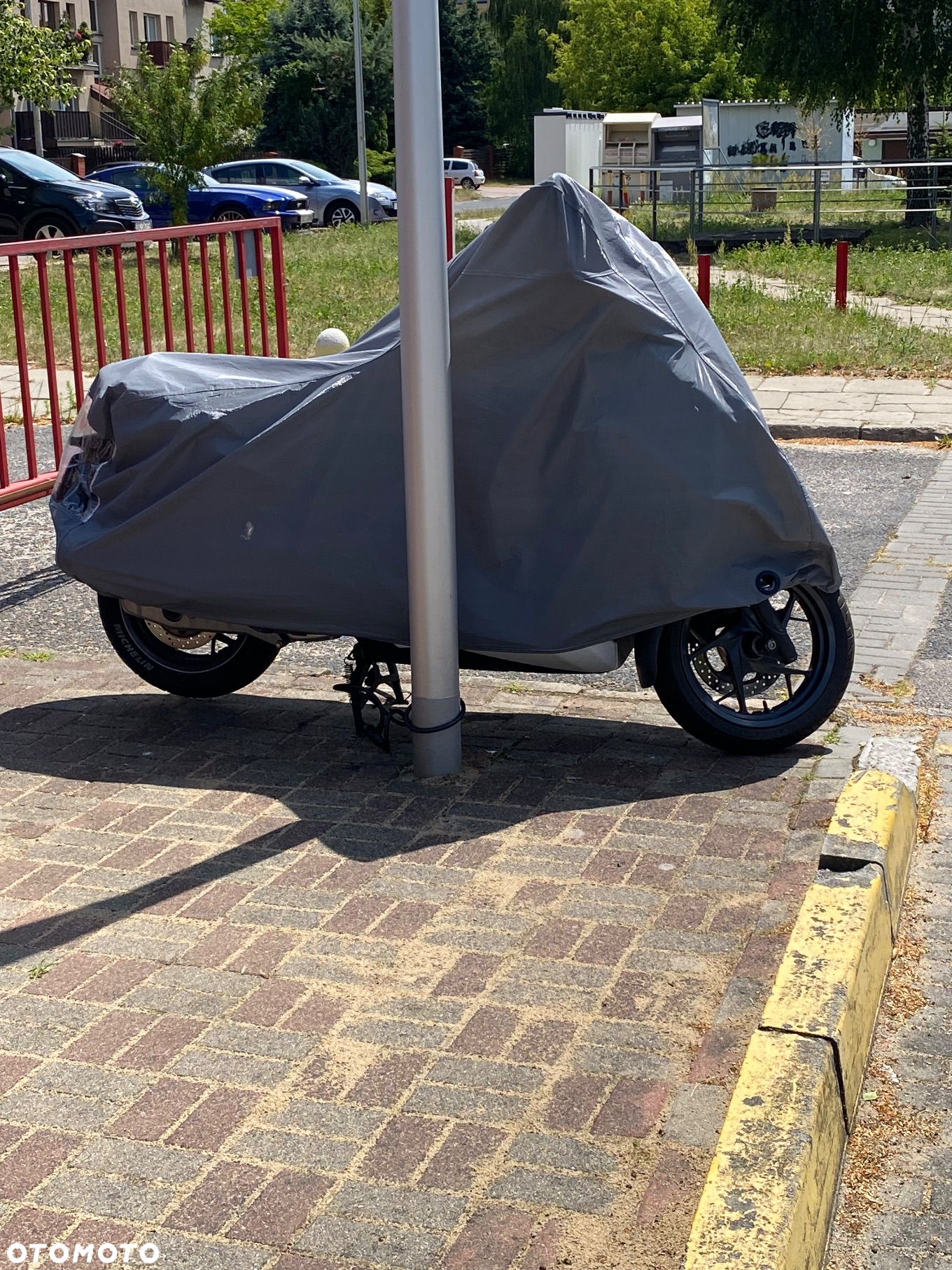 Yamaha X-max - 8