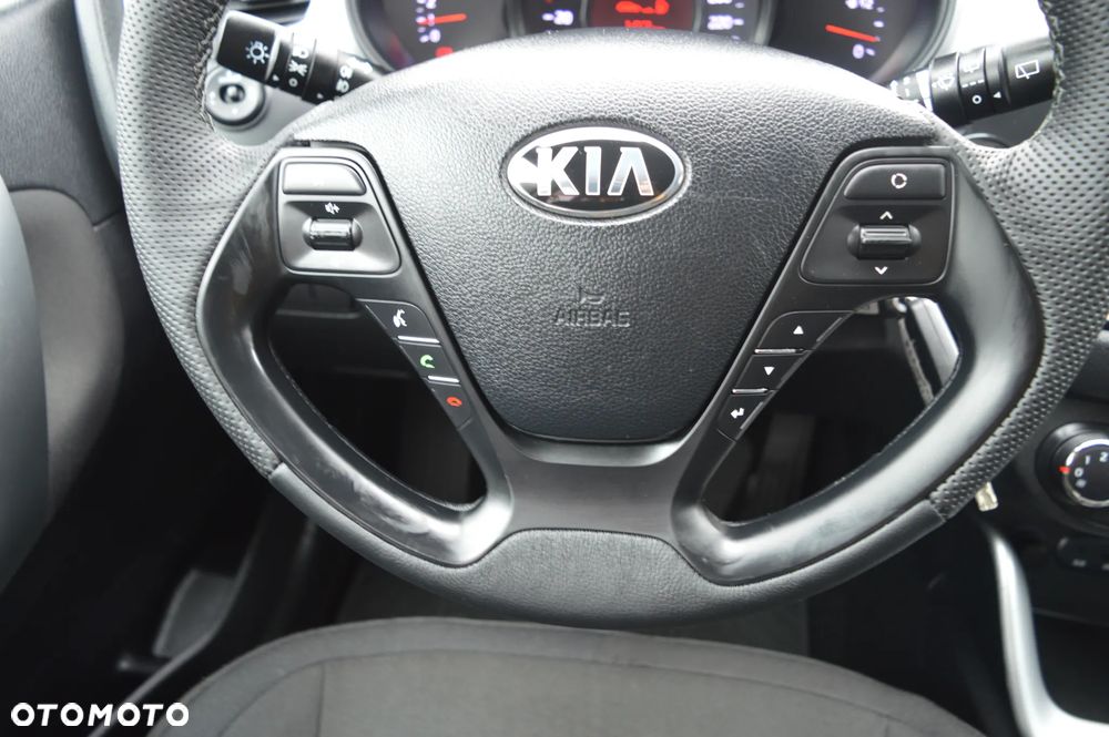 Kia Ceed 1.6 GDI Edition 7 - 18