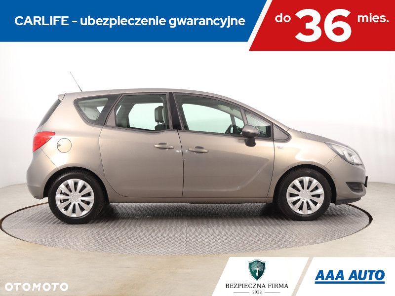 Opel Meriva - 8