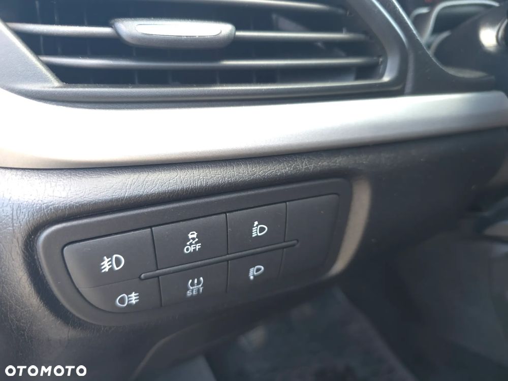 Fiat Tipo 1.6 MultiJet 16v Lounge - 19