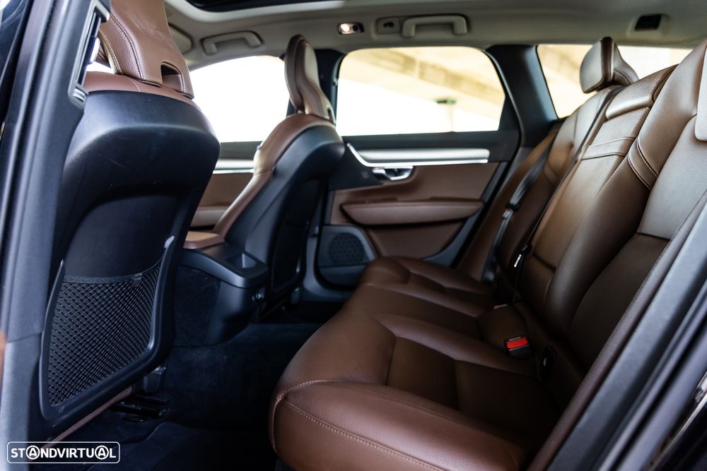 Volvo V90 D4 AWD Geartronic - 8