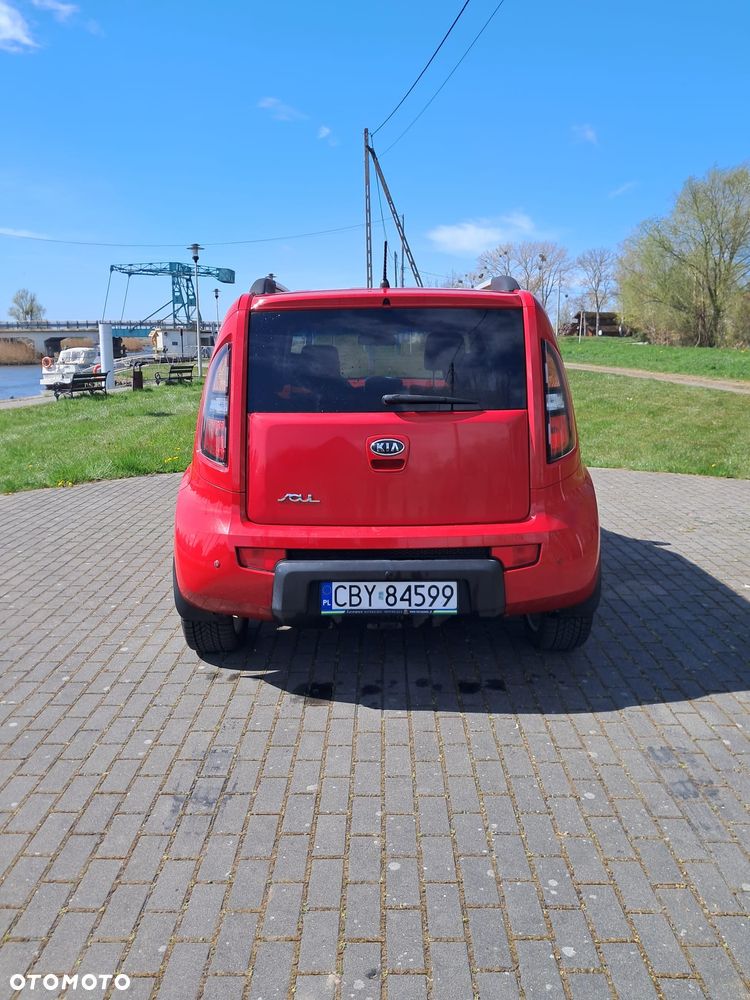 Kia Soul 1.6 L - 4
