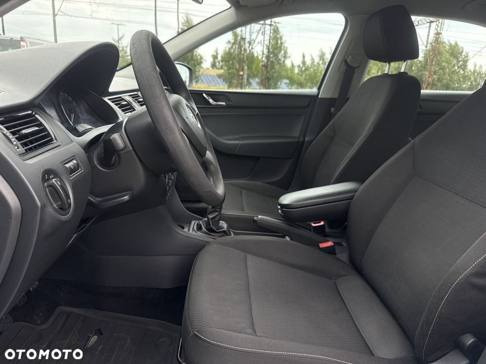 Skoda RAPID 1.2 Active Max - 11