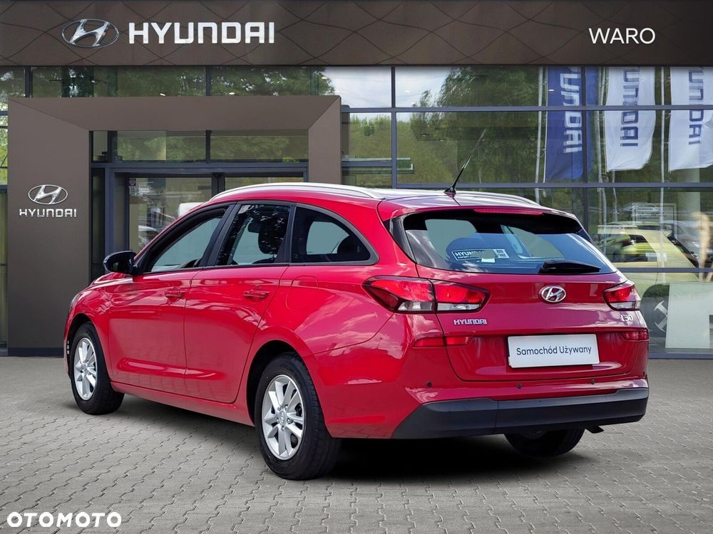 Hyundai i30 1.4 Classic + - 4