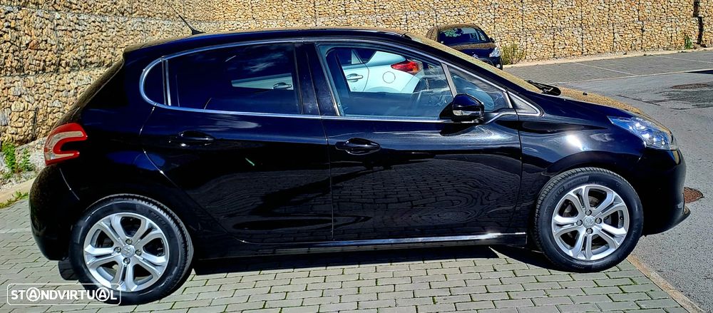 Peugeot 208 1.4 HDi Allure - 9