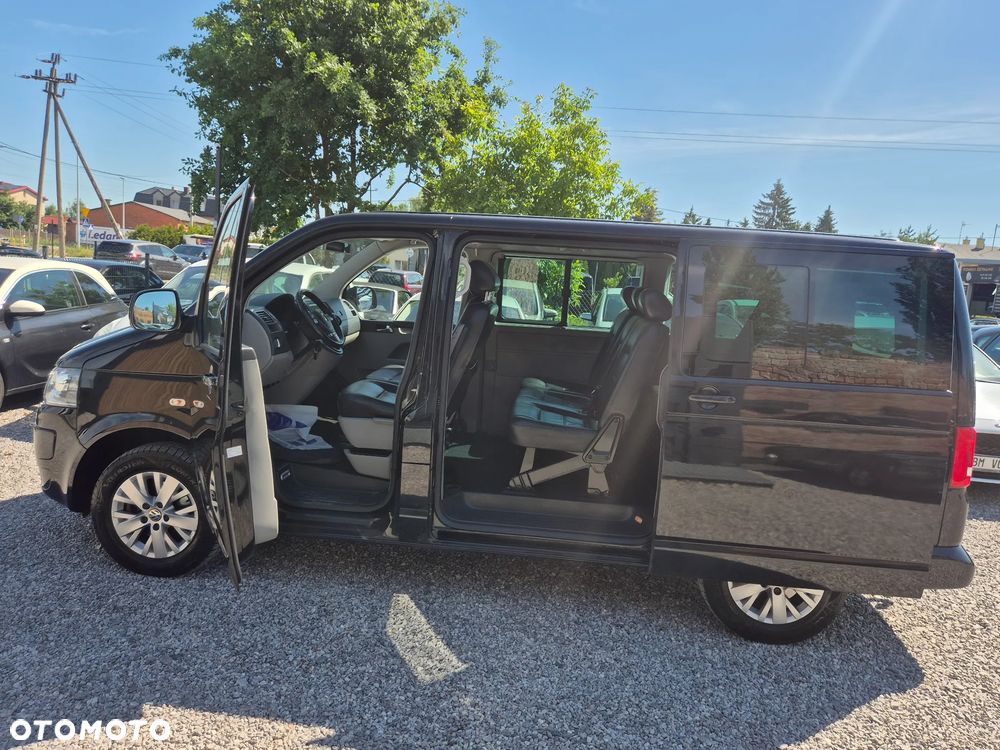 Volkswagen Caravelle - 22