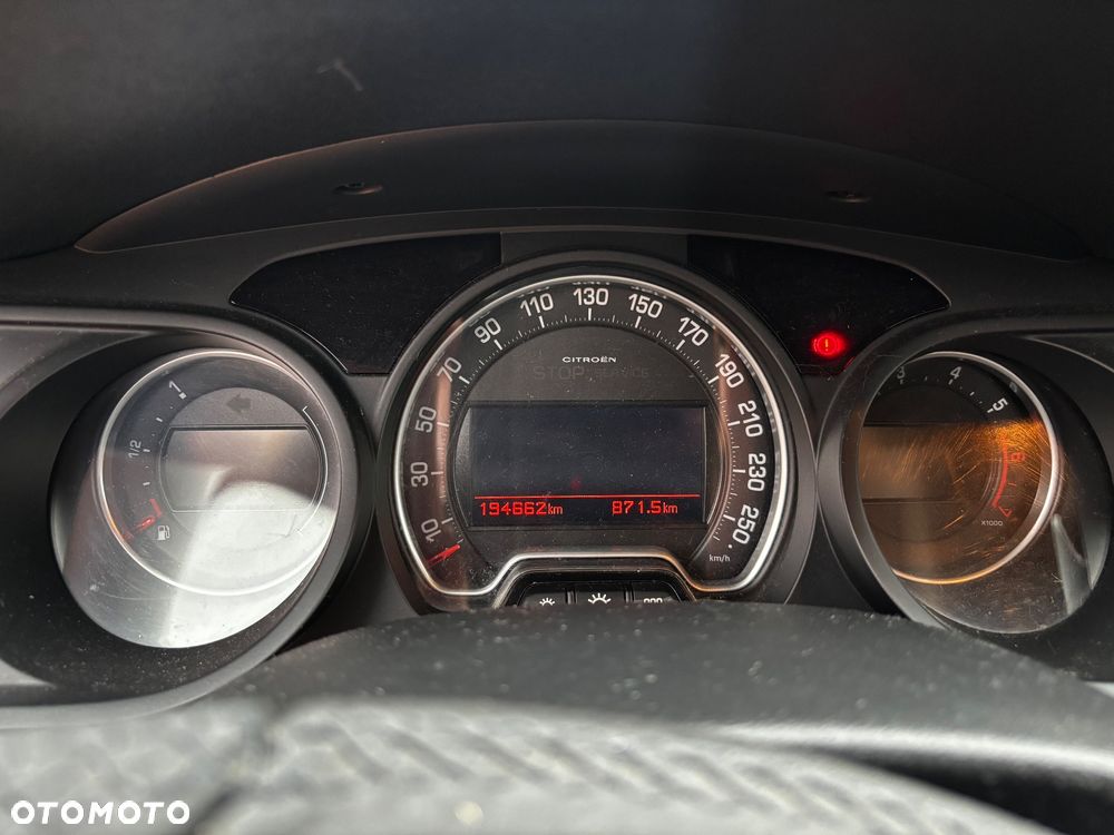 Citroën C5 II 2.0i 16V Exclusive - 12