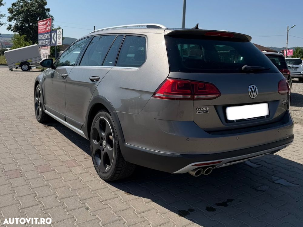Volkswagen Golf 2.0 TDI DSG 4Motion - 5