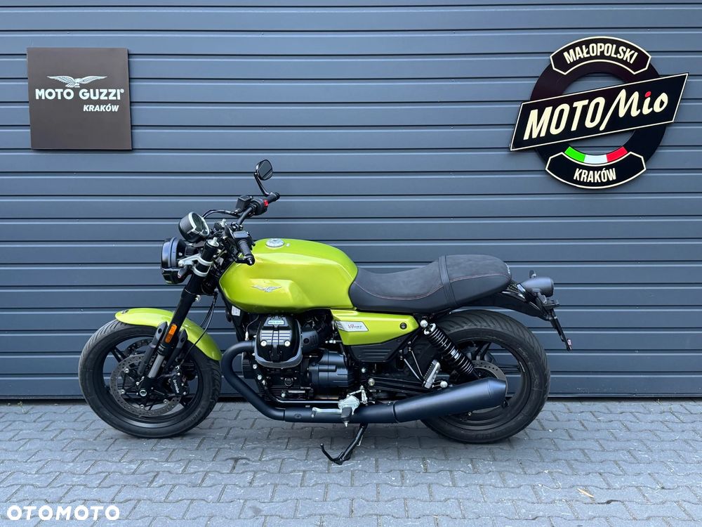 Moto Guzzi V7 - 3