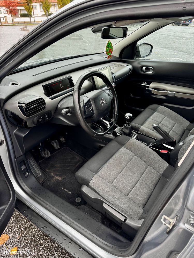 Citroën C4 Cactus 1.2 PureTech Shine - 12