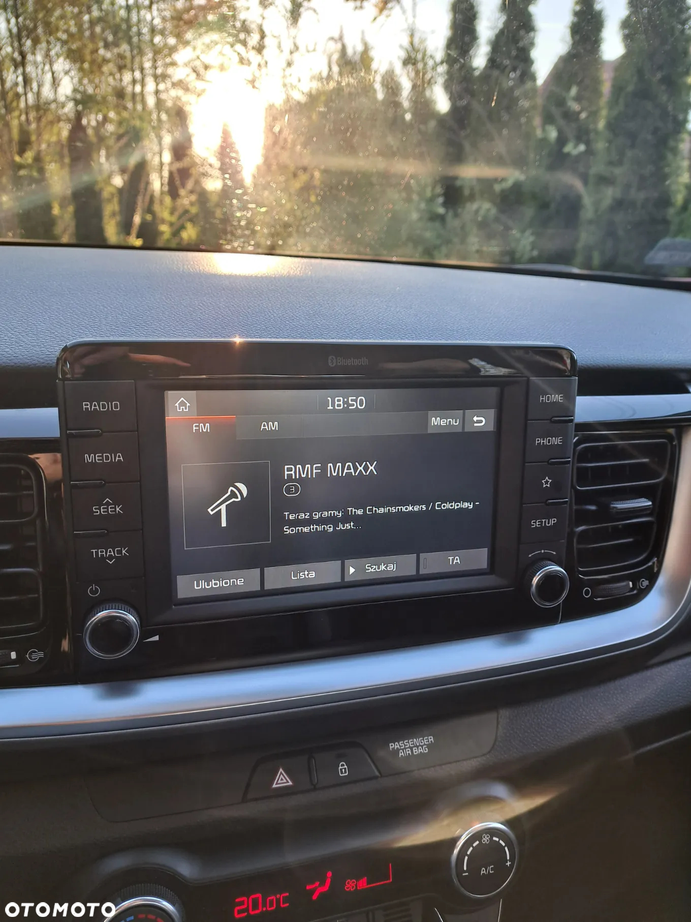 Kia Stonic 1.4 L - 13