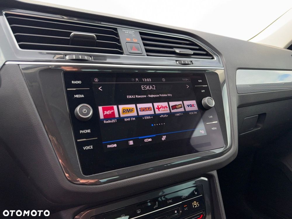 Volkswagen Tiguan - 21