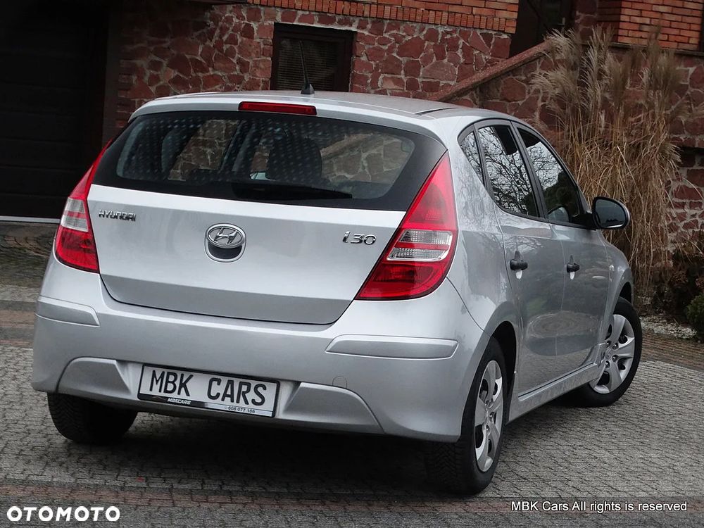 Hyundai i30 1.4 Edition Plus - 11