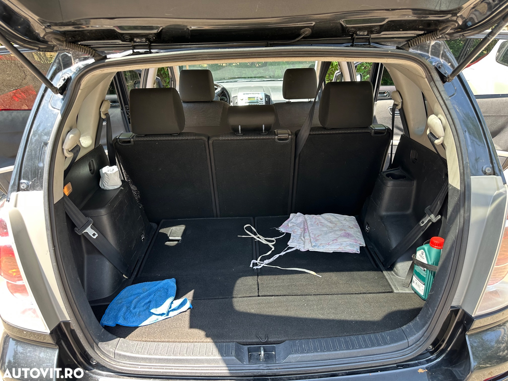 Toyota Corolla Verso - 9